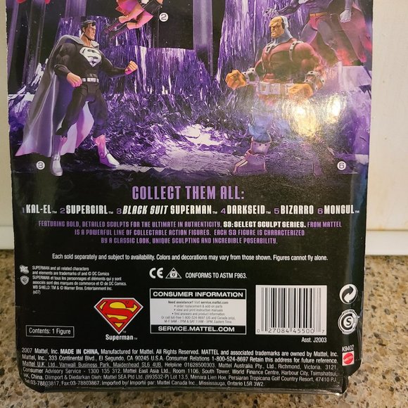 DC Super Heroes- S3 Select Sculpt Series Supergirl - Picture 5 of 5